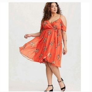 Torrid Size 0 Off Shoulder Orange Floral Dress